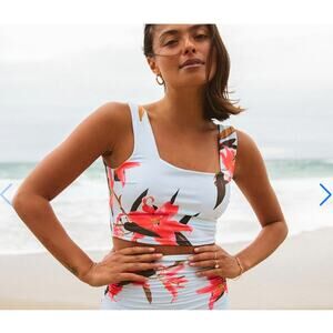 Albion Fit Sea Glass Olivia Swim Crop Size Large